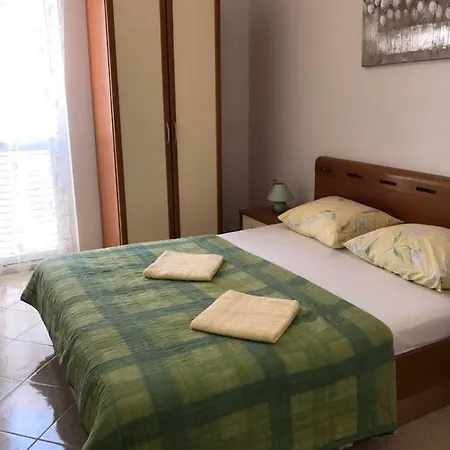 Apartment Vucica Sevid
