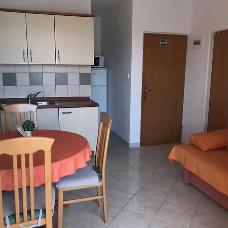 Apartment Vucica Sevid